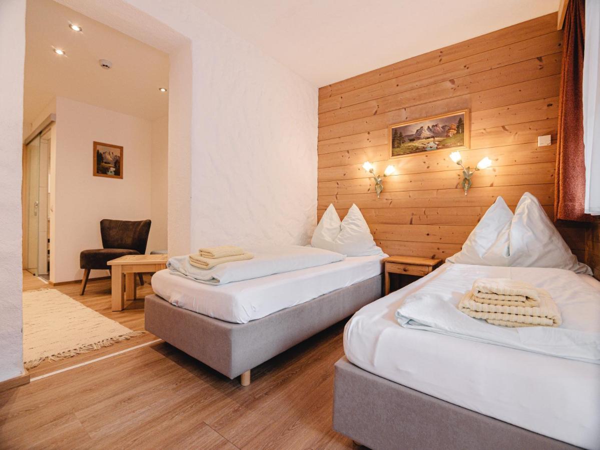 גרלוס Hotel Mitterhof מראה חיצוני תמונה