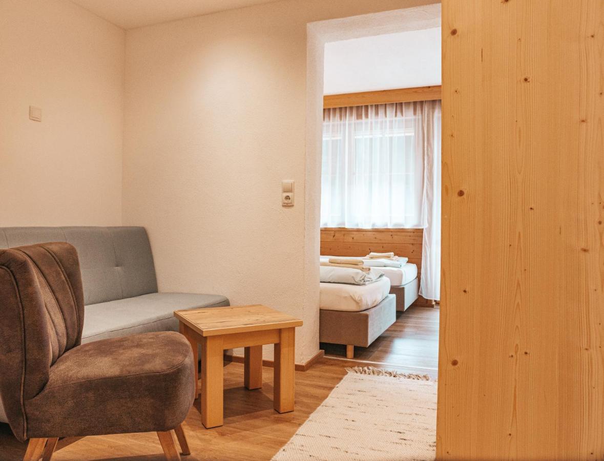 גרלוס Hotel Mitterhof מראה חיצוני תמונה
